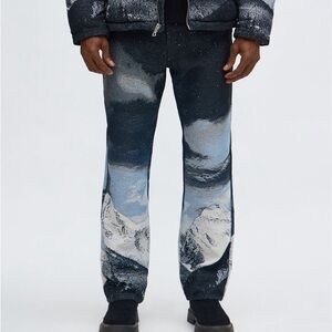 Scenic mountain print jeans